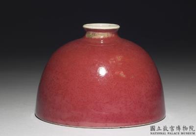 图片[2]-Bulbous vase with flat base in copper-red glaze, Qing dynasty, Kangxi reign (1662-1722)-China Archive